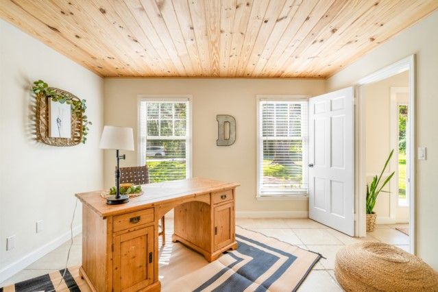 Home Office, Interior, Wooden Ceilings