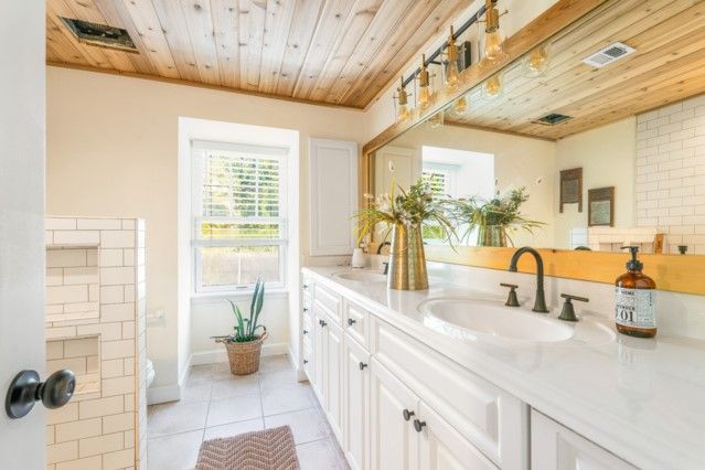 Bathroom, Dual Sink Vanities, Interior, Wooden Ceilings