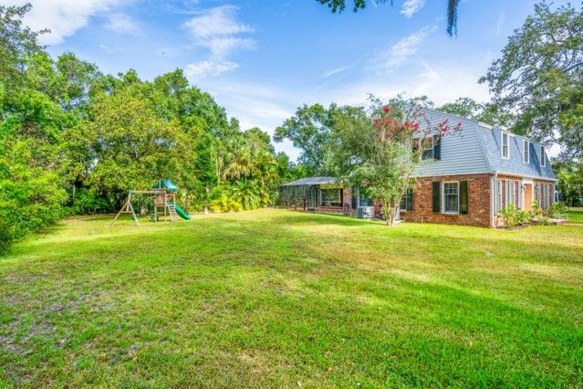 Backyard, Exterior, Playground