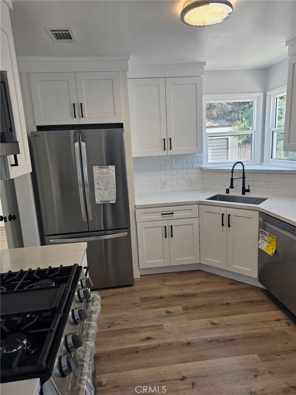 Interior, Kitchen, Stainless Steel Appliances, Wood Texture Flooring