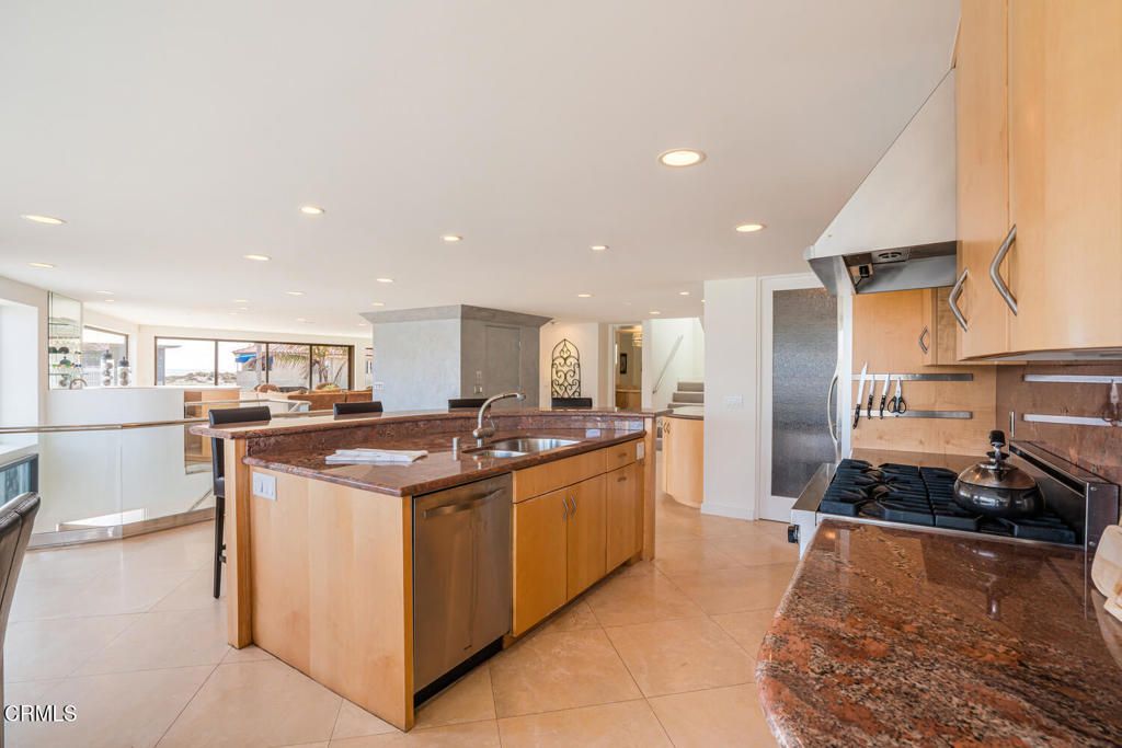 Interior, Kitchen, Recessed Lighting