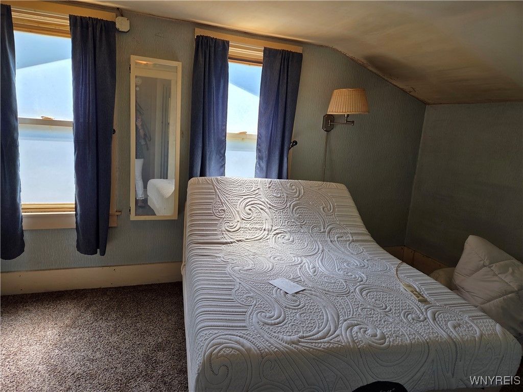 Bedroom, Interior, Water