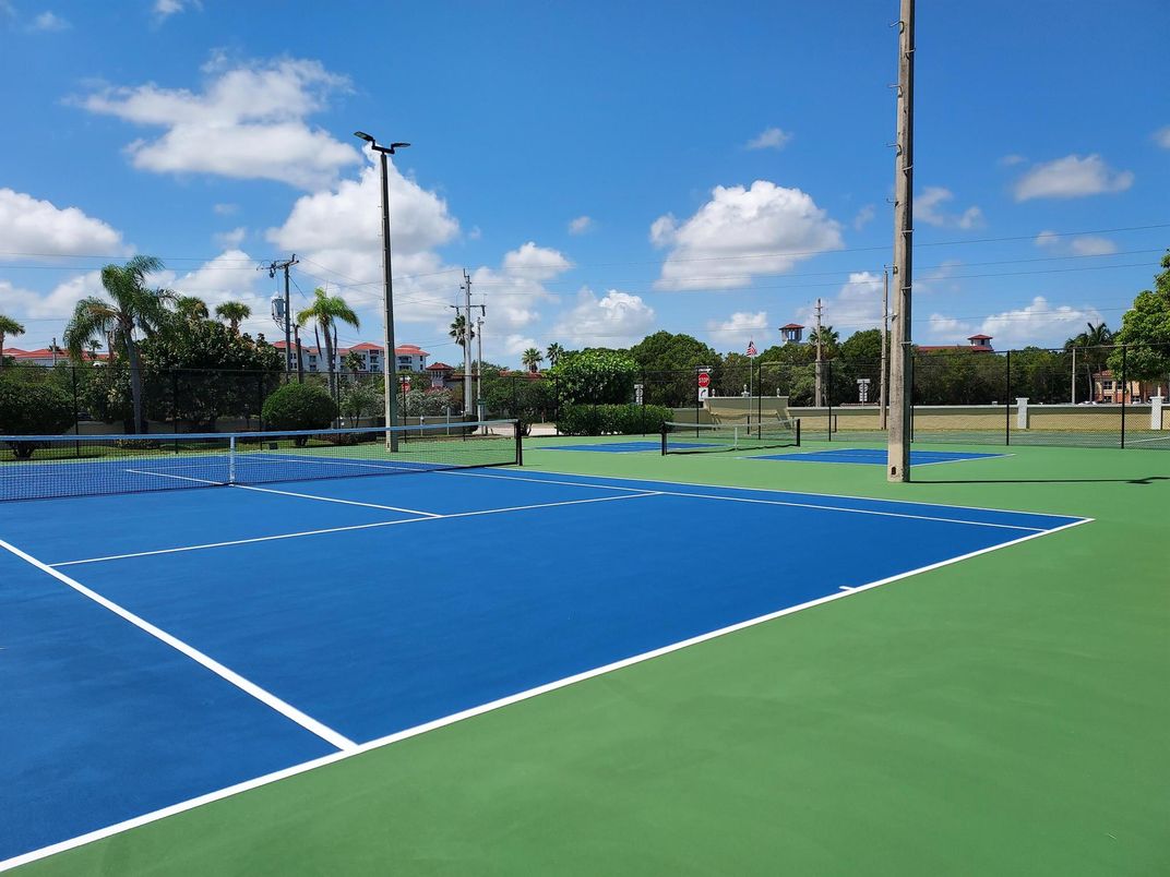 Exterior, Tennis Courts