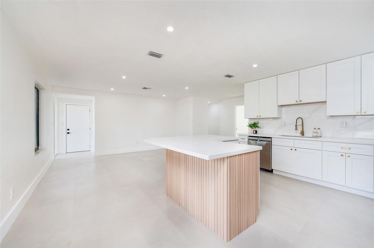Interior, Kitchen, Recessed Lighting
