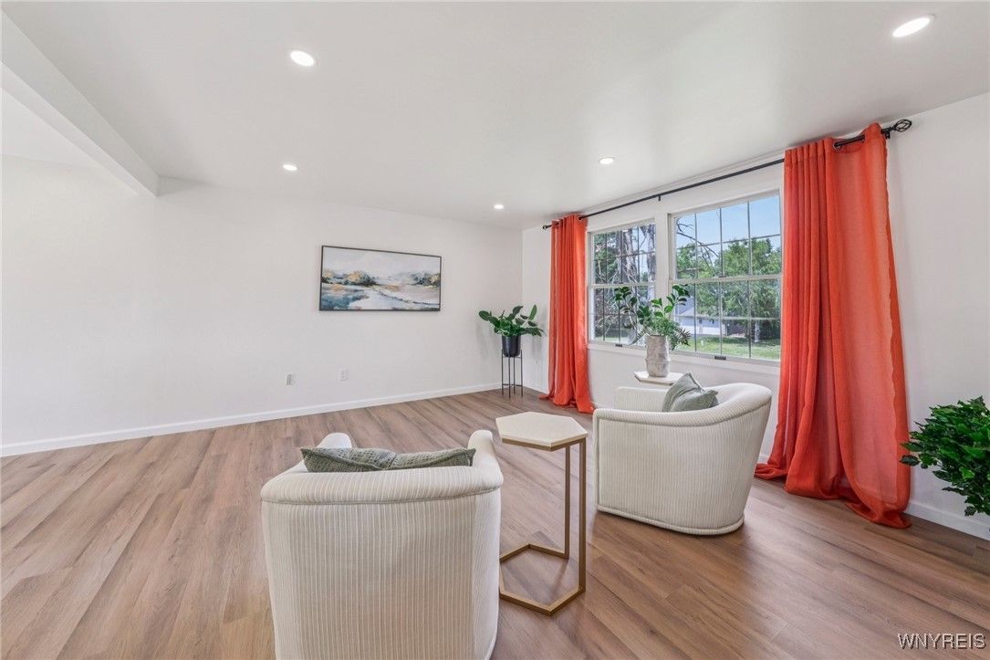 Interior, Recessed Lighting, Wood Texture Flooring