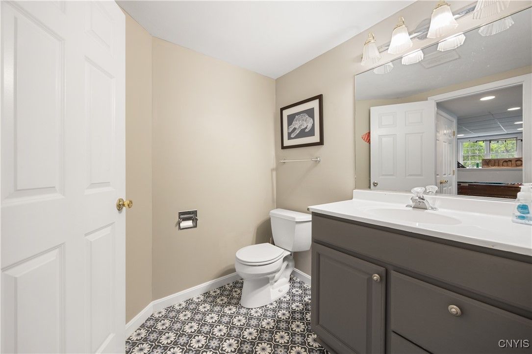 Bathroom, Interior, Recessed Lighting