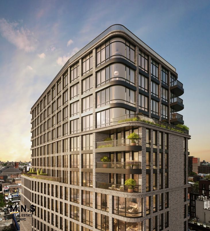 Exterior, Facade, Highrise