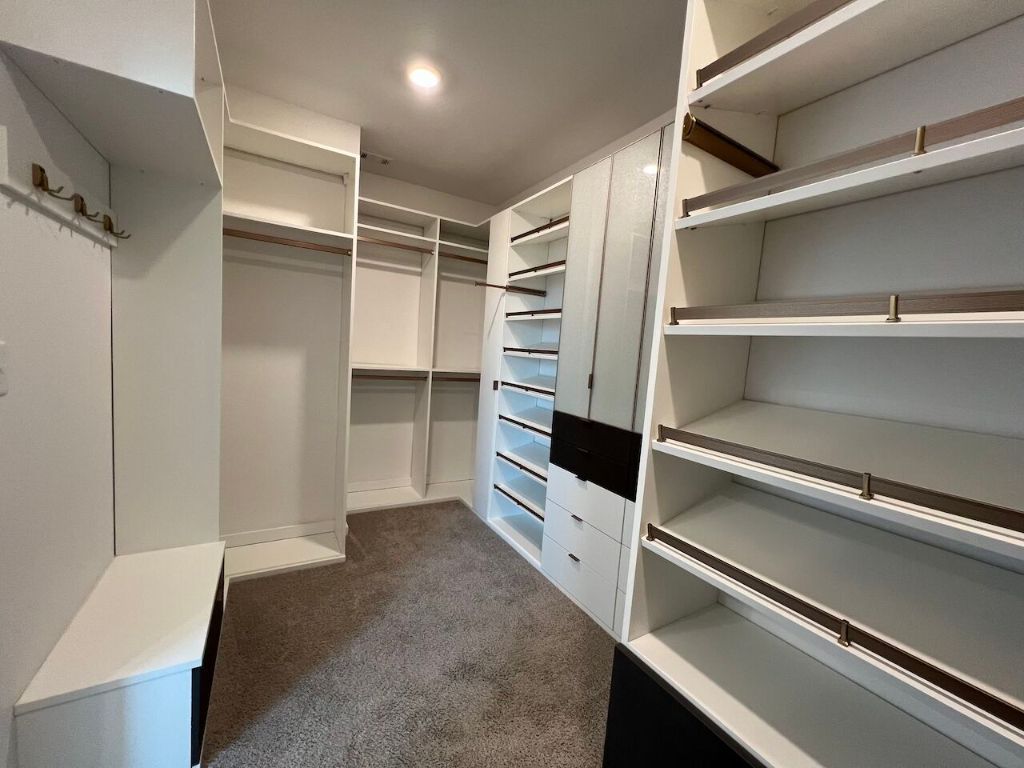 Interior, Recessed Lighting, Walk-in Closets