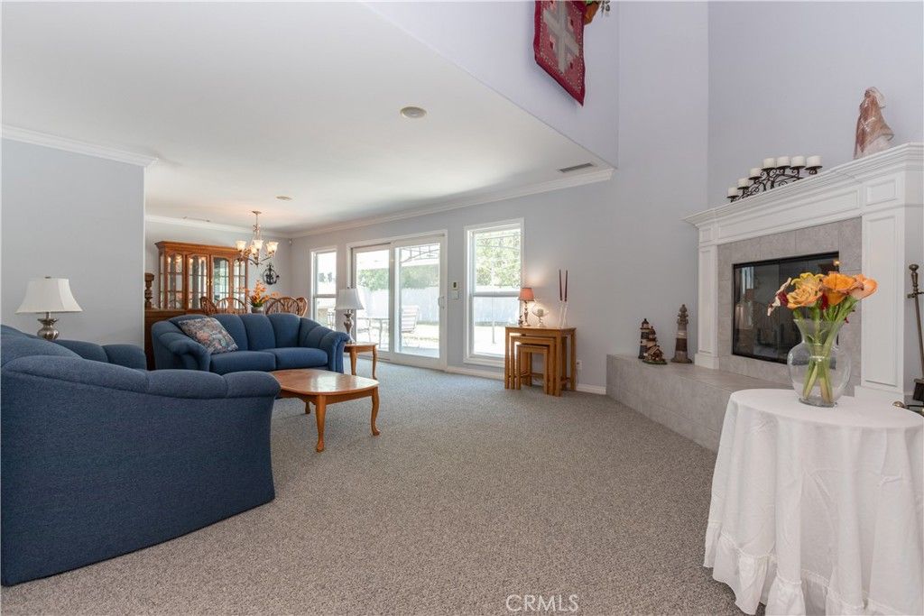 Chandelier, Dining room, Fireplace, Interior, Living room