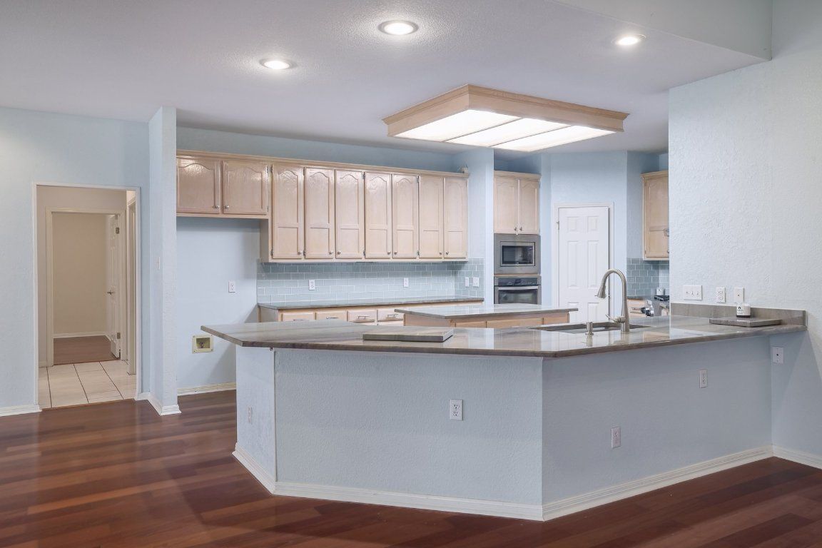 Interior, Kitchen, Recessed Lighting, Wood Texture Flooring