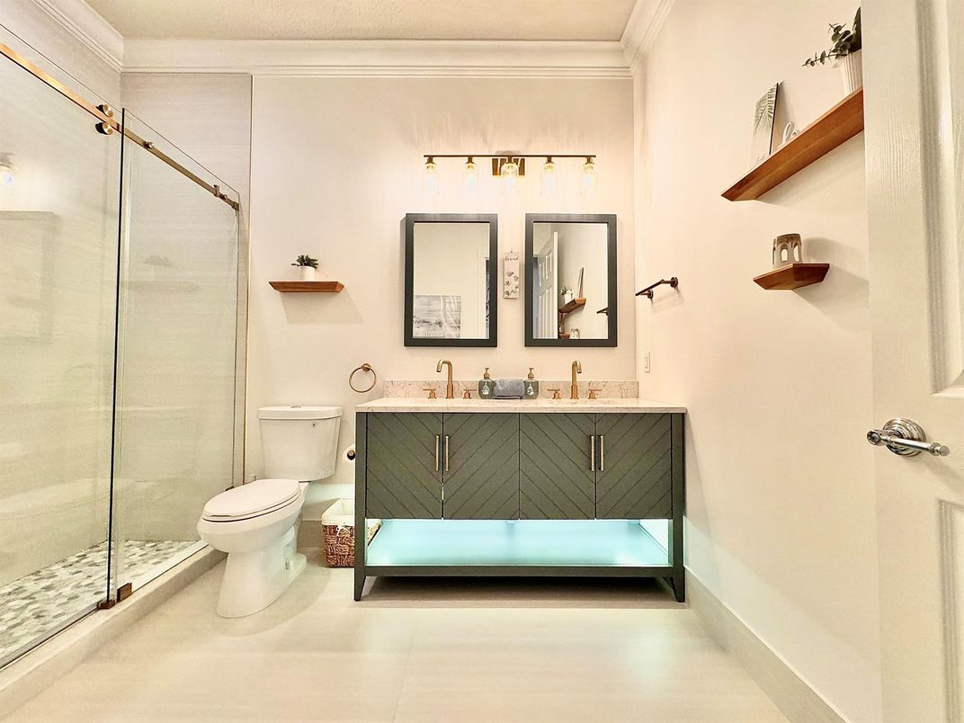 Bathroom, Glass Shower, Interior