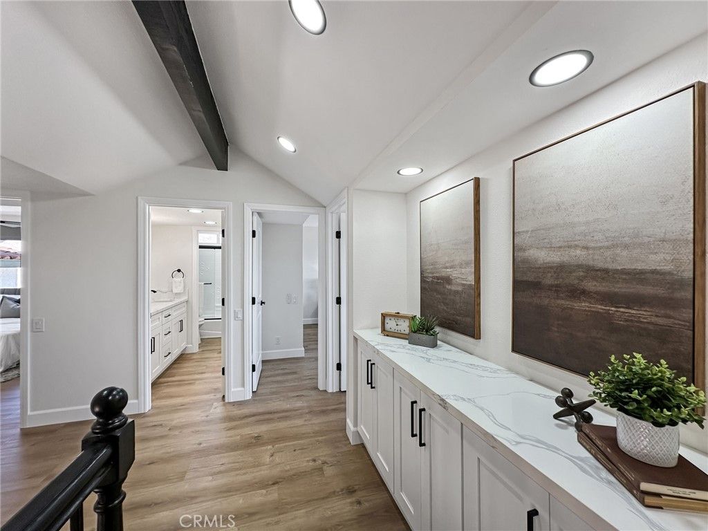 Interior, Recessed Lighting, Wooden Beams, Wood Texture Flooring