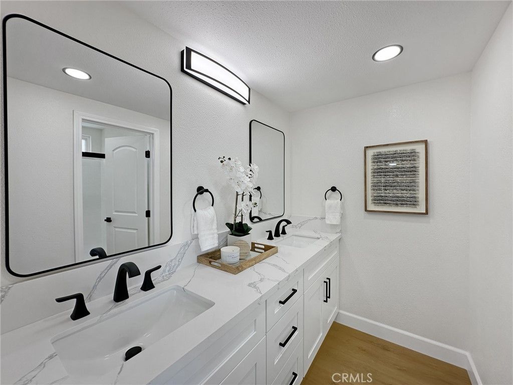 Bathroom, Dual Sink Vanities, Interior, Recessed Lighting, Wood Texture Flooring