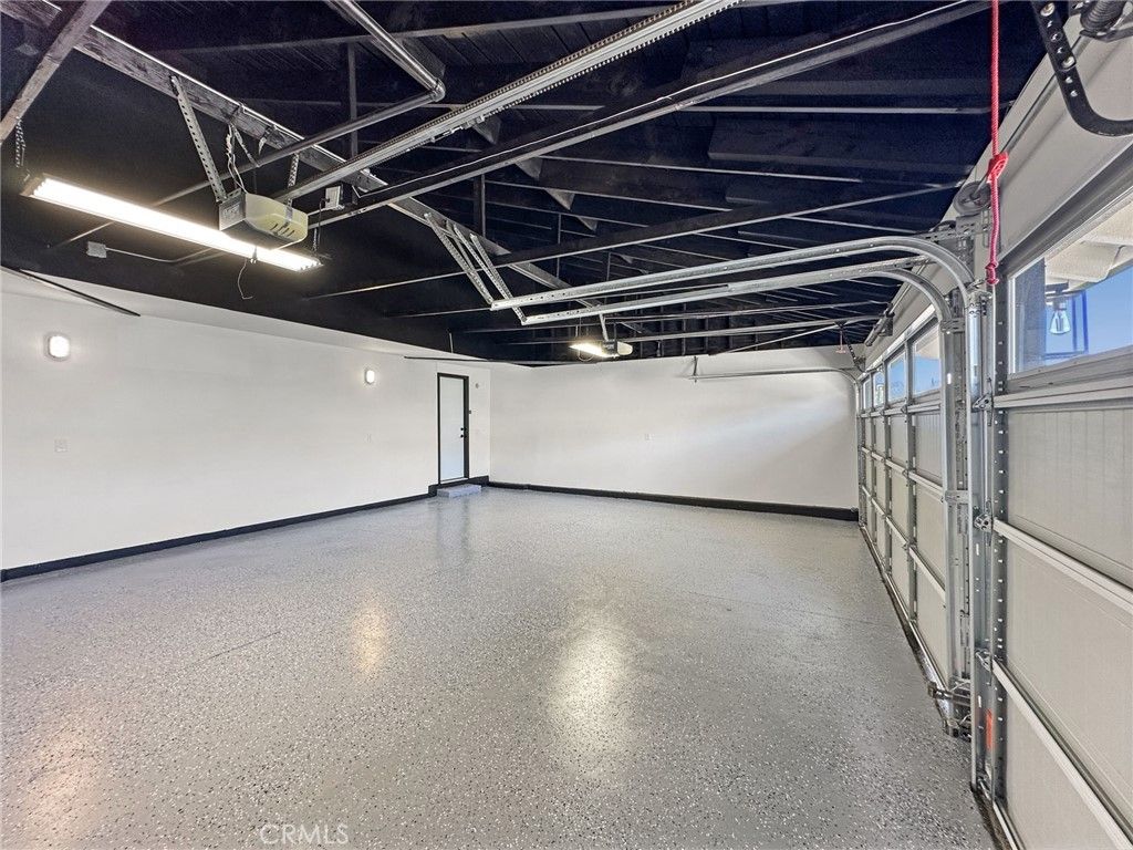 Garage, Interior