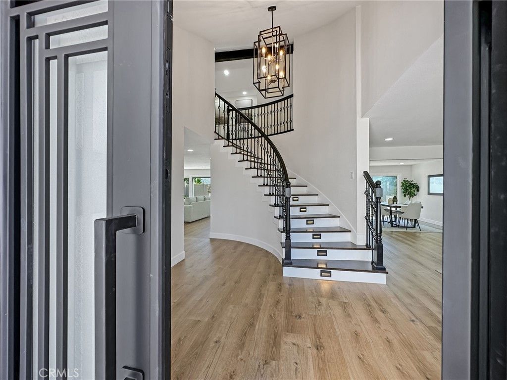 Dining room, Interior, Pendant Lights, Recessed Lighting, Wood Texture Flooring