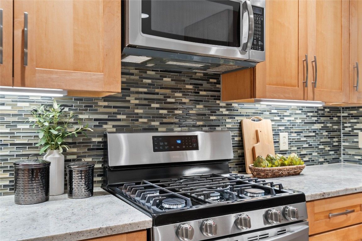 Interior, Kitchen, Stainless Steel Appliances