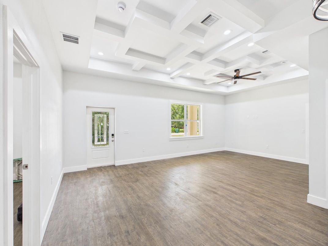 Empty room, Interior, Recessed Lighting, Wood Texture Flooring