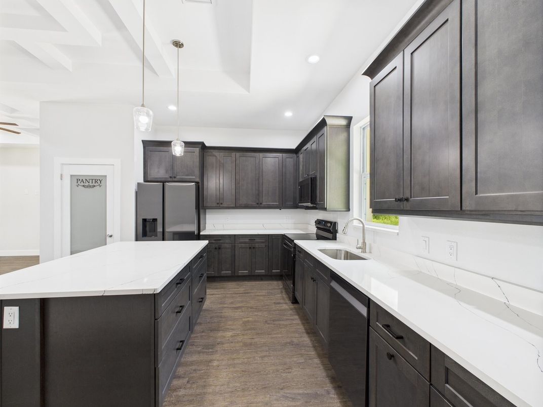 Interior, Kitchen, Pendant Lights, Recessed Lighting, Wood Texture Flooring