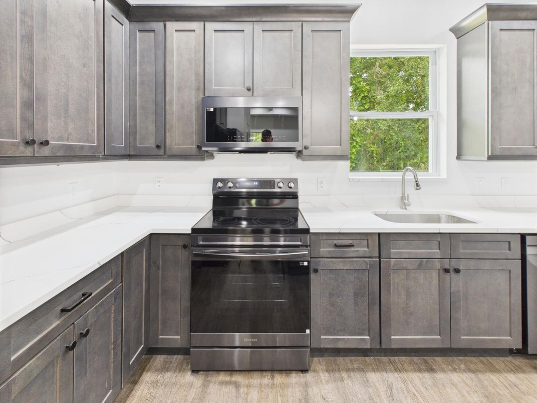 Interior, Kitchen, Stainless Steel Appliances
