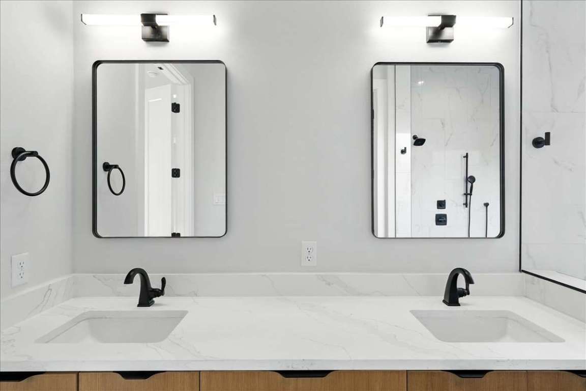 Bathroom, Dual Sink Vanities, Interior, Marble Walls