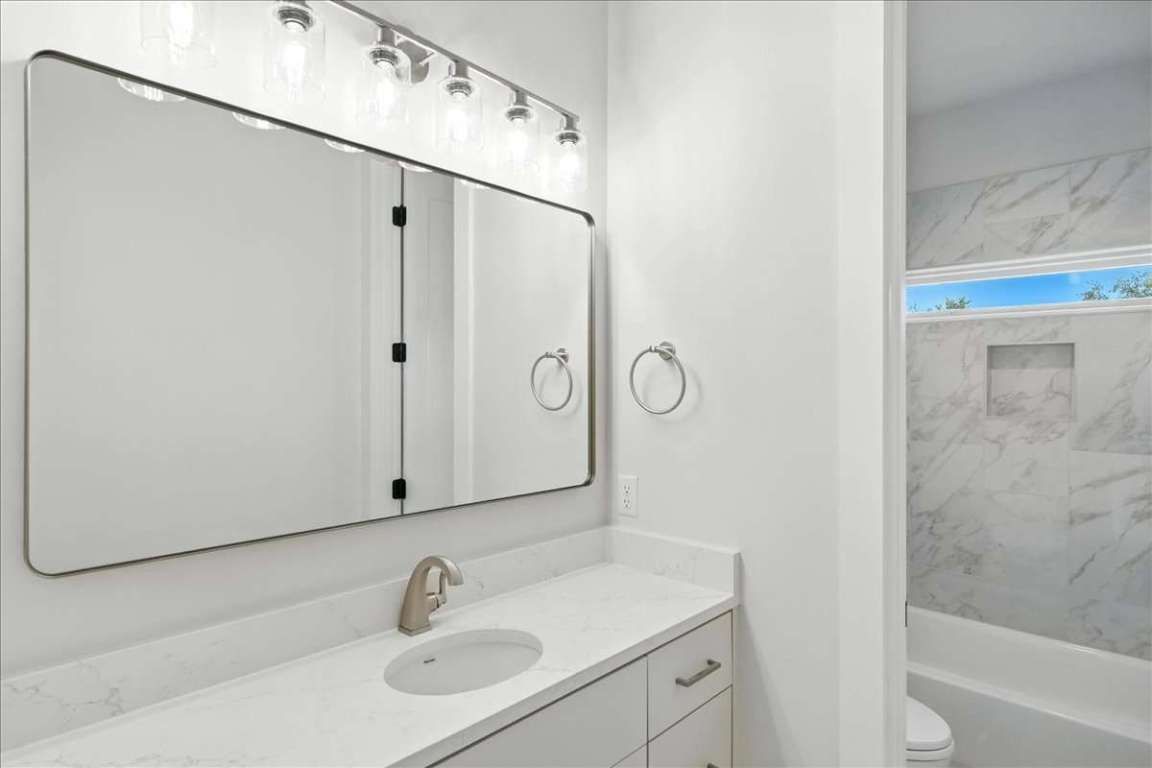 Bathroom, Interior, Marble Walls