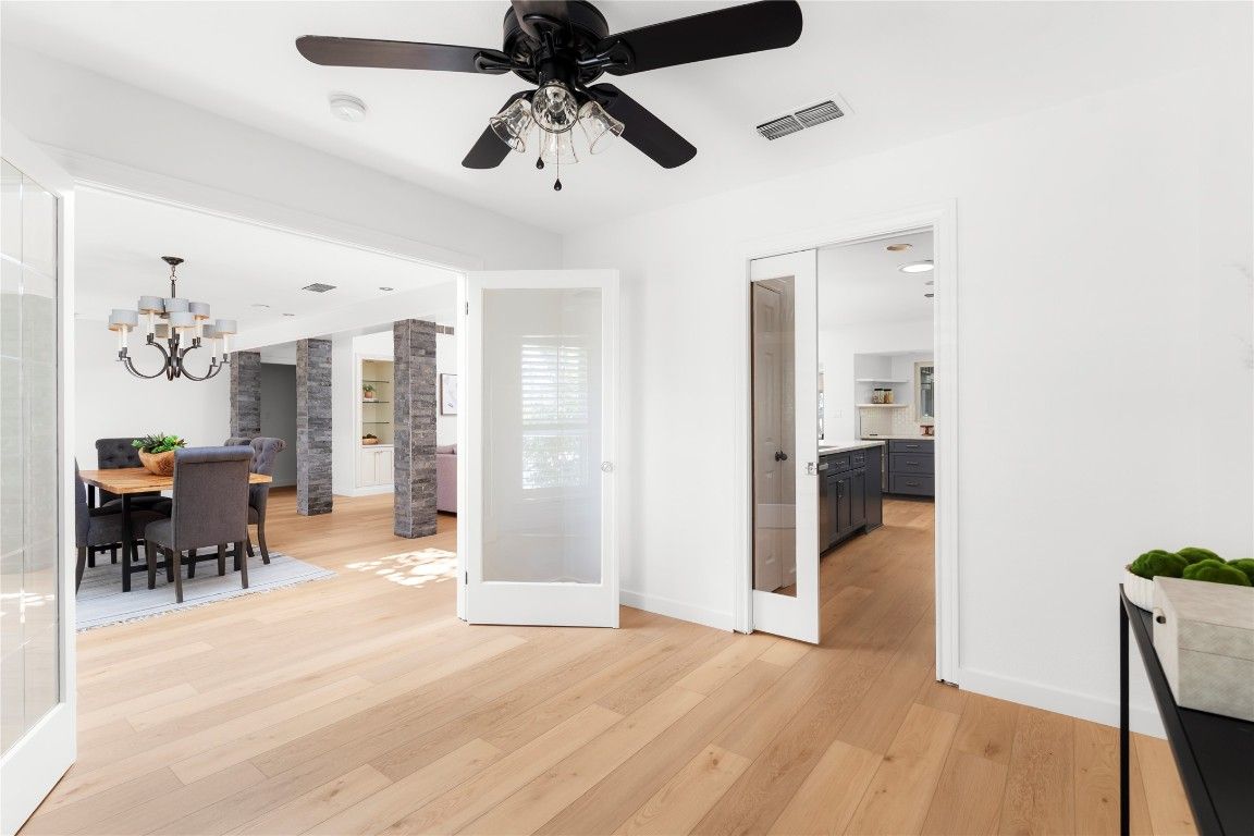 Chandelier, Dining room, Interior, Kitchen, Wood Texture Flooring