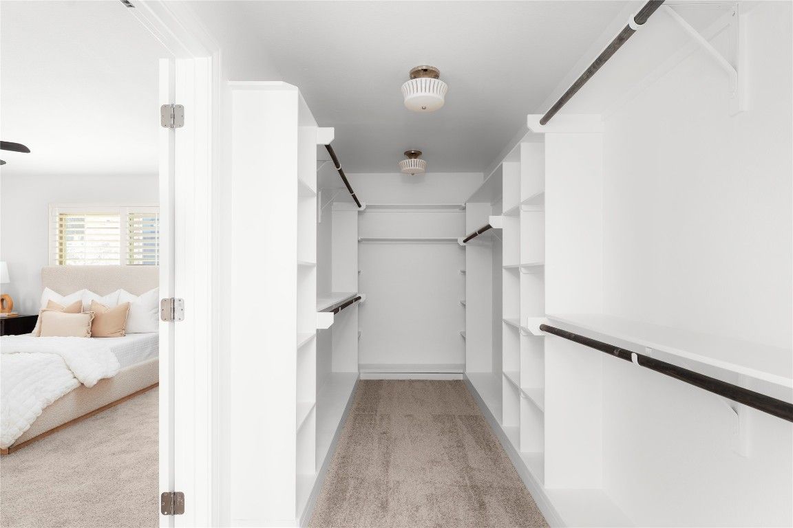 Interior, Walk-in Closets