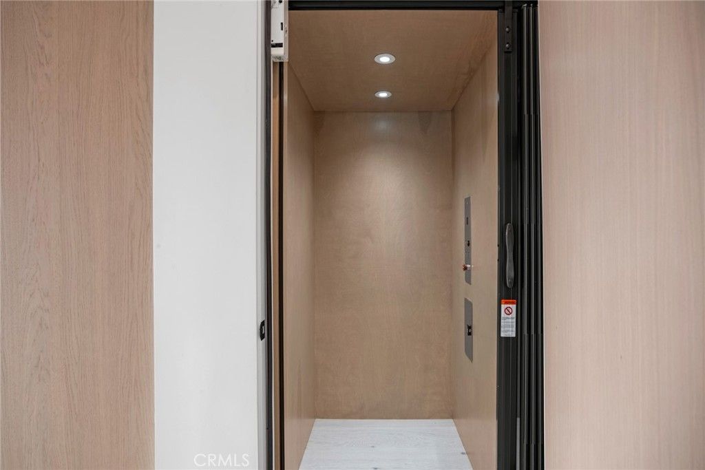 Elevator, Interior, Recessed Lighting