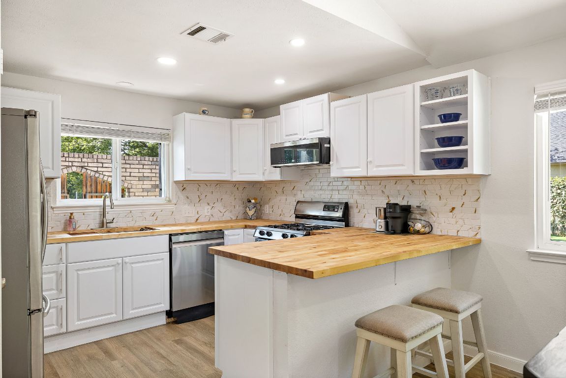 Interior, Kitchen, Recessed Lighting, Wood Texture Flooring
