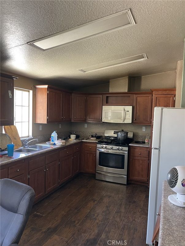 Interior, Kitchen, Wood Texture Flooring