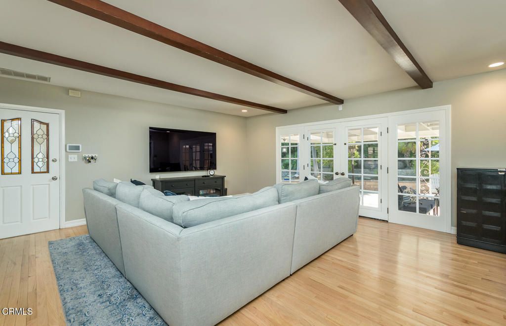 Interior, Living room, Recessed Lighting, Wooden Beams, Wood Texture Flooring