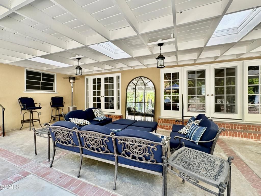 Bedroom, Interior, Living room, Pendant Lights
