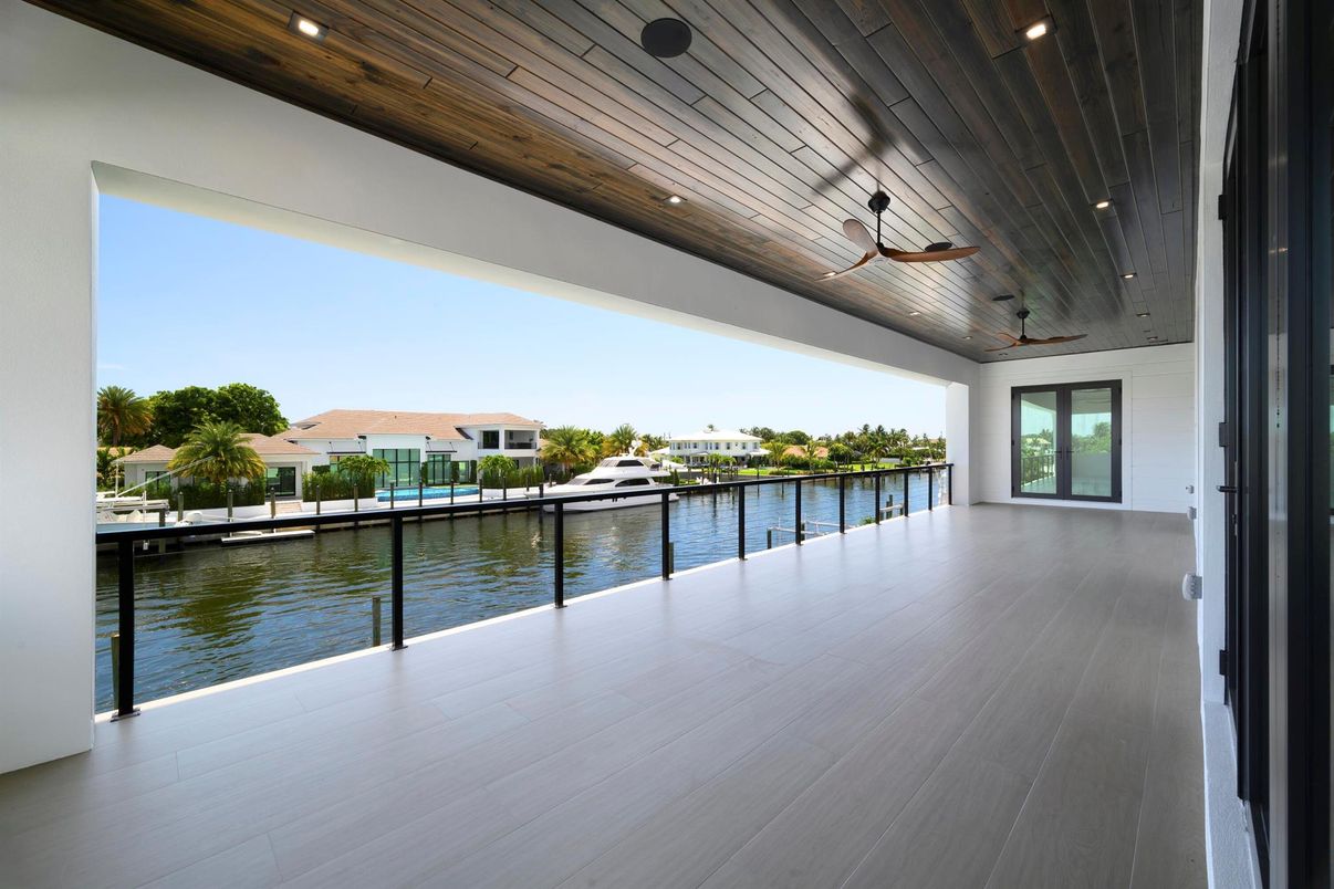 Exterior, Water