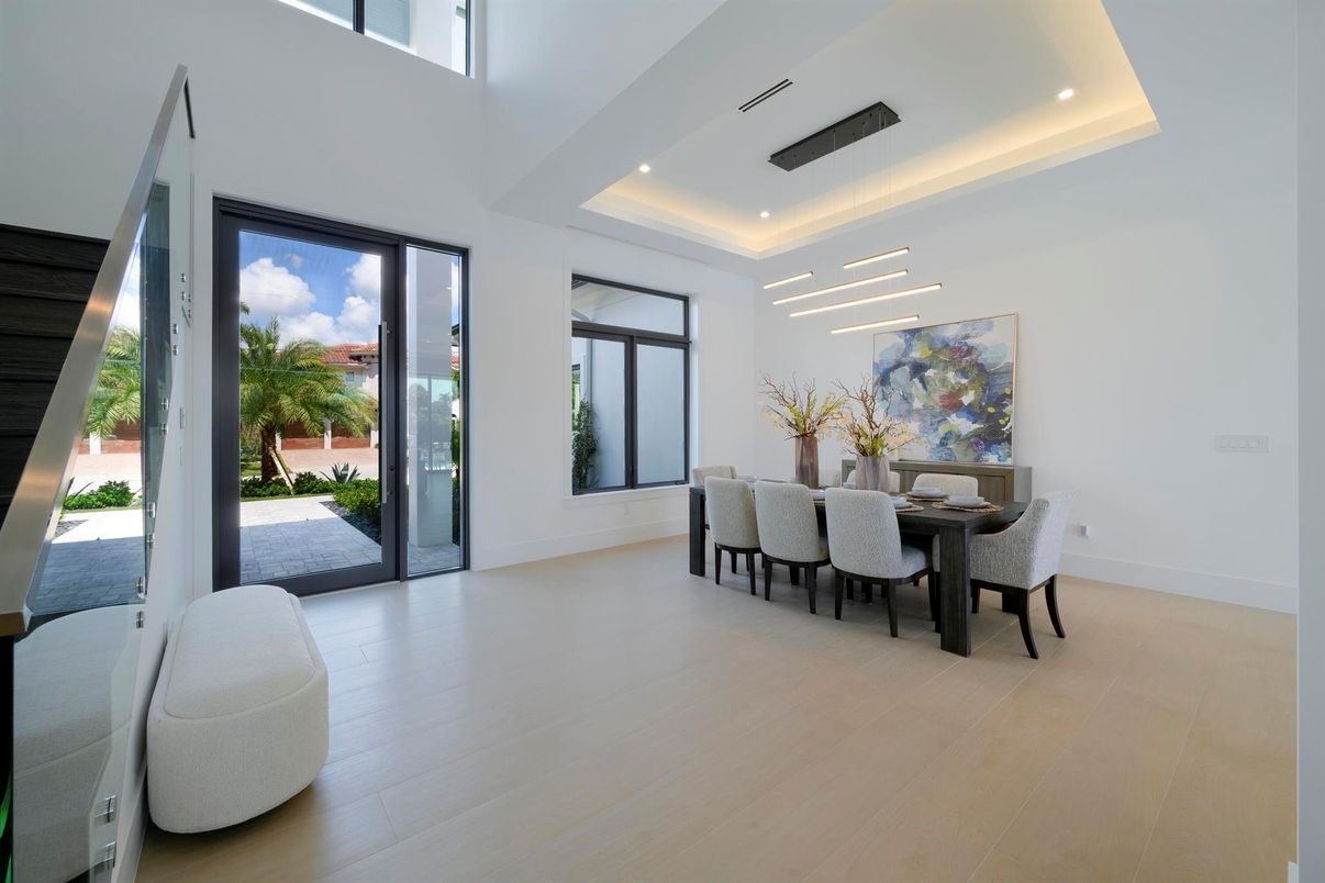 Dining room, Interior, Recessed Lighting, Wood Texture Flooring