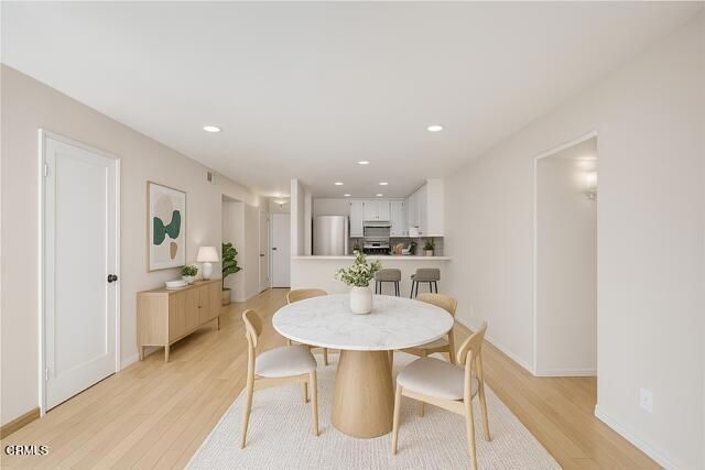 Dining room, Interior, Kitchen, Recessed Lighting, Stainless Steel Appliances, Wood Texture Flooring