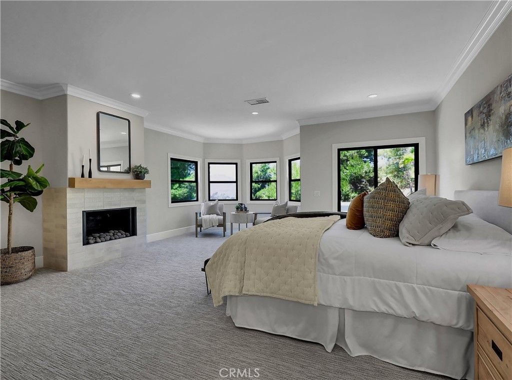 Bedroom, Fireplace, Interior, Recessed Lighting