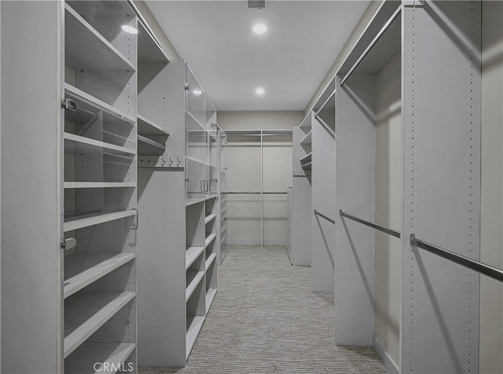 Interior, Recessed Lighting, Walk-in Closets