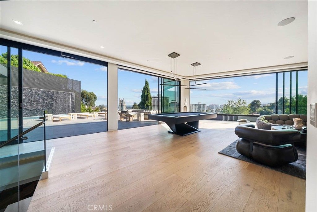 Billiard Table, Game Room, Interior, Living room, Pendant Lights, Recessed Lighting, Wood Texture Flooring