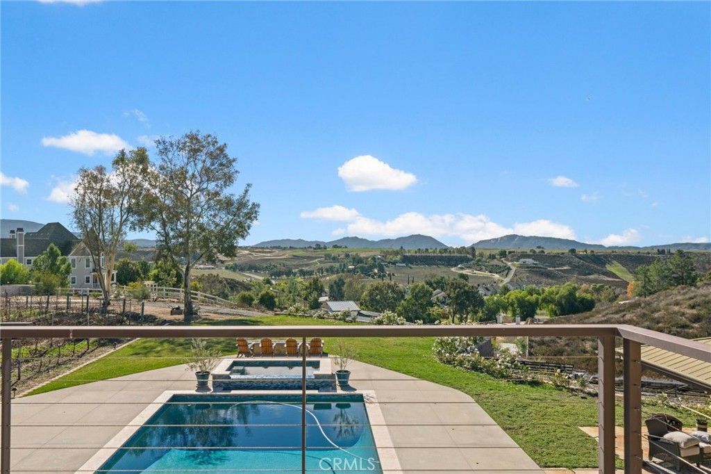 Exterior, Pool, Other
