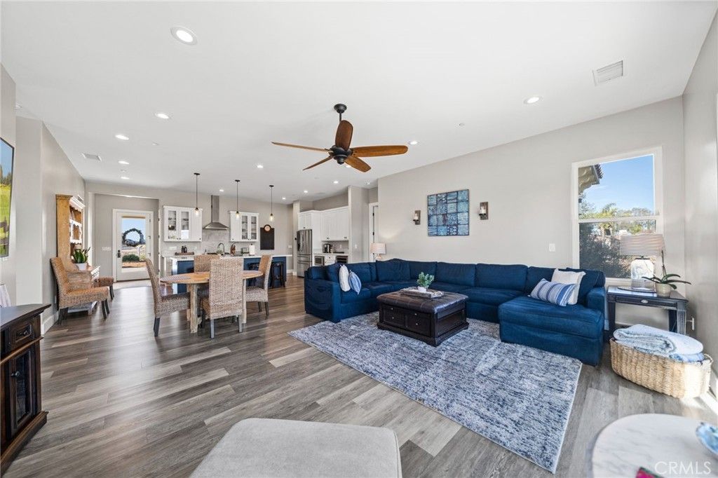 Dining room, Interior, Kitchen, Living room, Pendant Lights, Recessed Lighting, Stainless Steel Appliances, Wood Texture Flooring