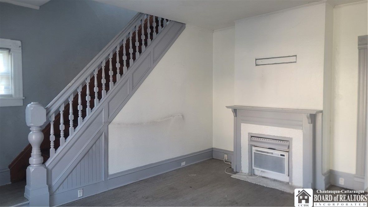 Fireplace, Interior
