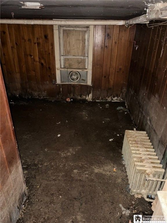 Interior, Wooden Walls