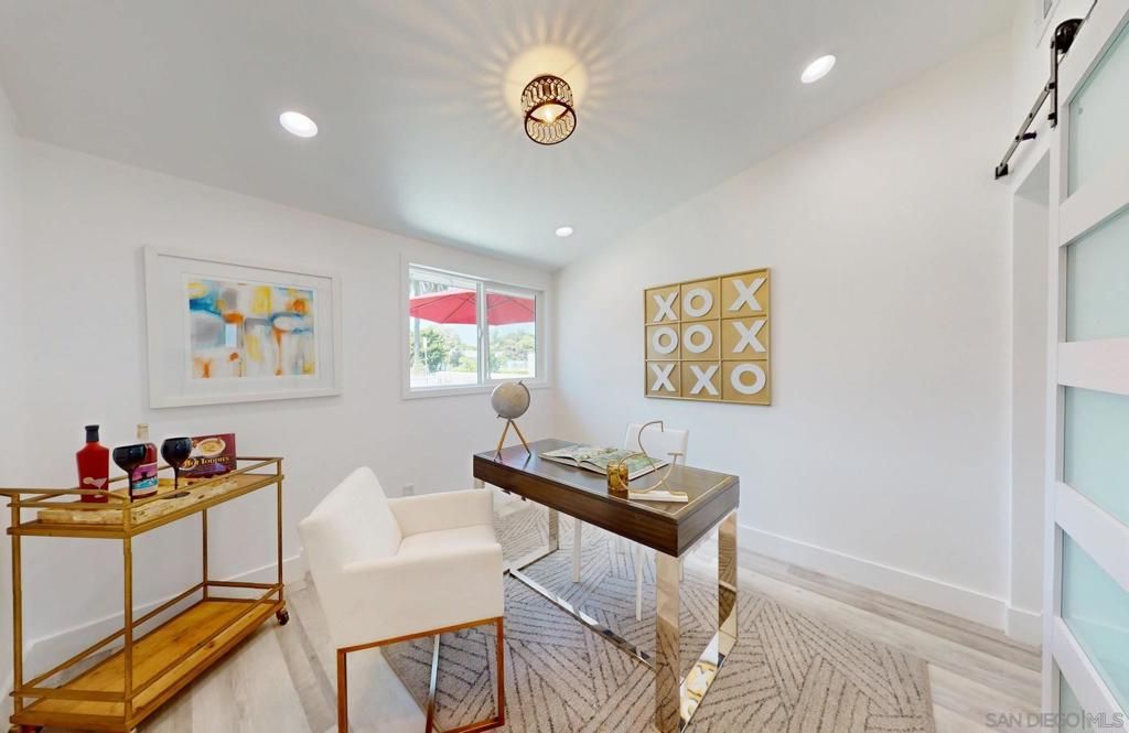Home Office, Interior, Recessed Lighting, Wood Texture Flooring