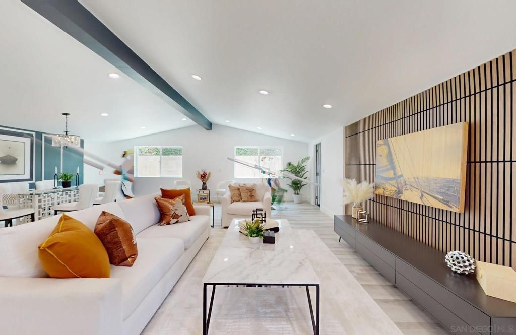 Dining room, Interior, Living room, Pendant Lights, Recessed Lighting, Wood Texture Flooring