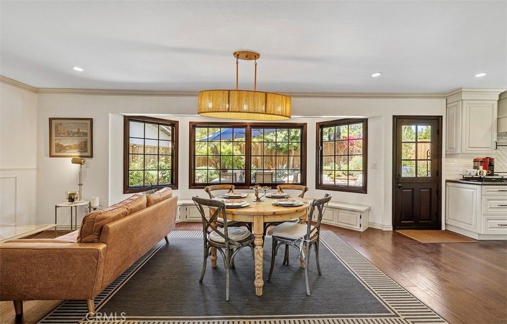 Dining room, Interior, Pendant Lights, Recessed Lighting, Wood Texture Flooring