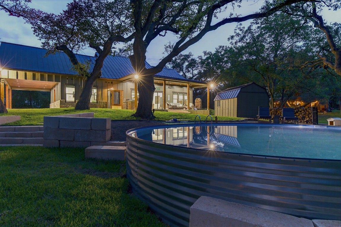 Backyard, Exterior, Pool