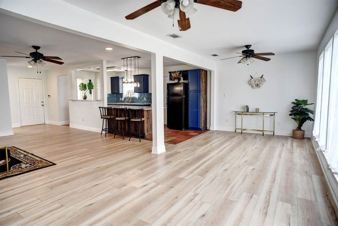 Empty room, Interior, Pendant Lights, Recessed Lighting, Wood Texture Flooring