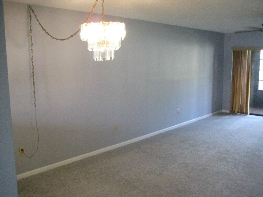 Chandelier, Empty room, Interior