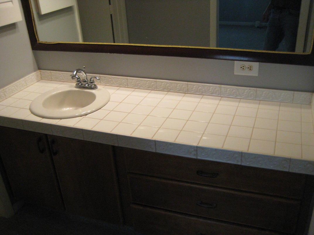 Bathroom, Interior, Tile Countertops