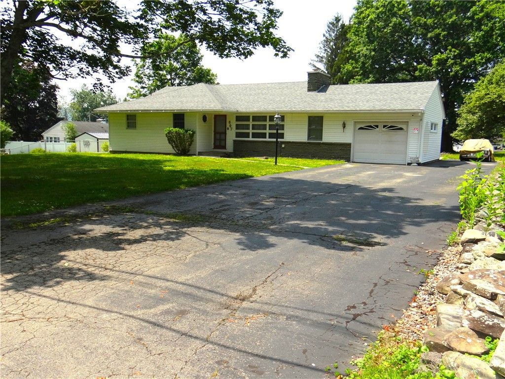 Attached, Backyard, Exterior, Facade, Ranch